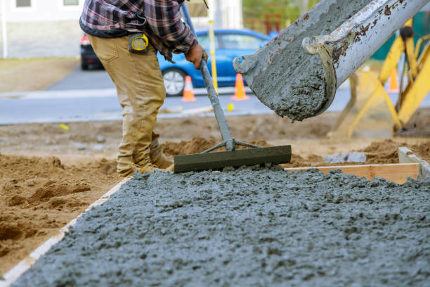 Best Affordable Concrete Contractor  in Woodlyn, PA